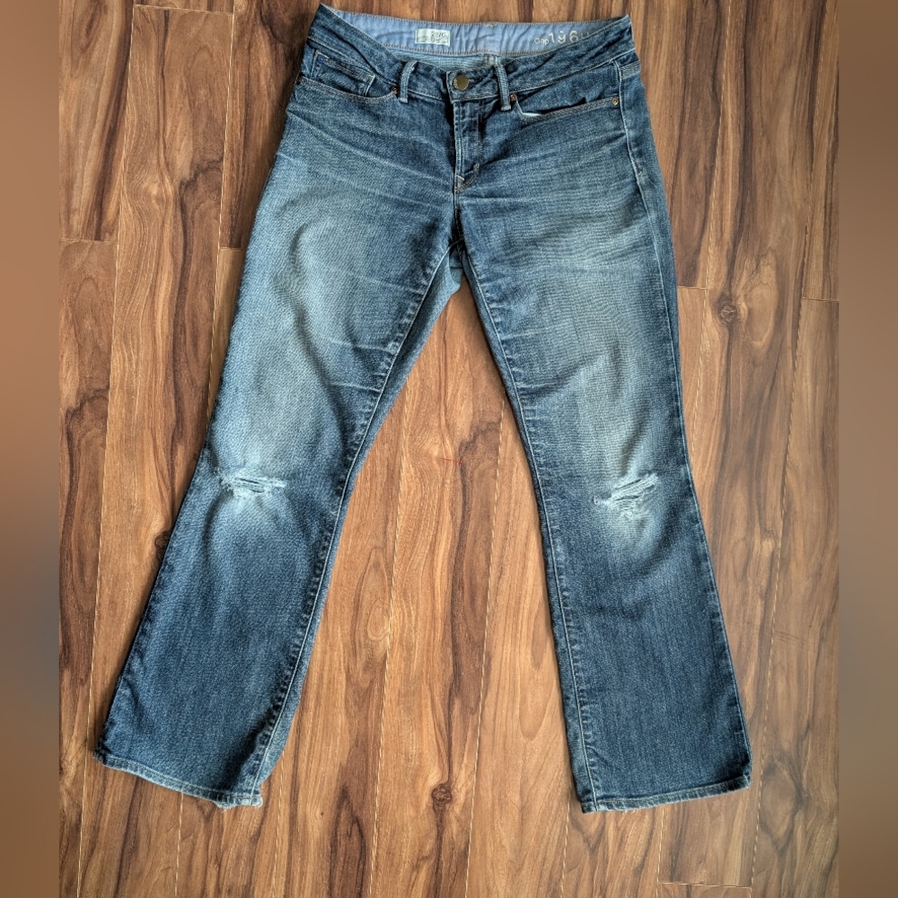 Stylish Blue Distressed Jeans